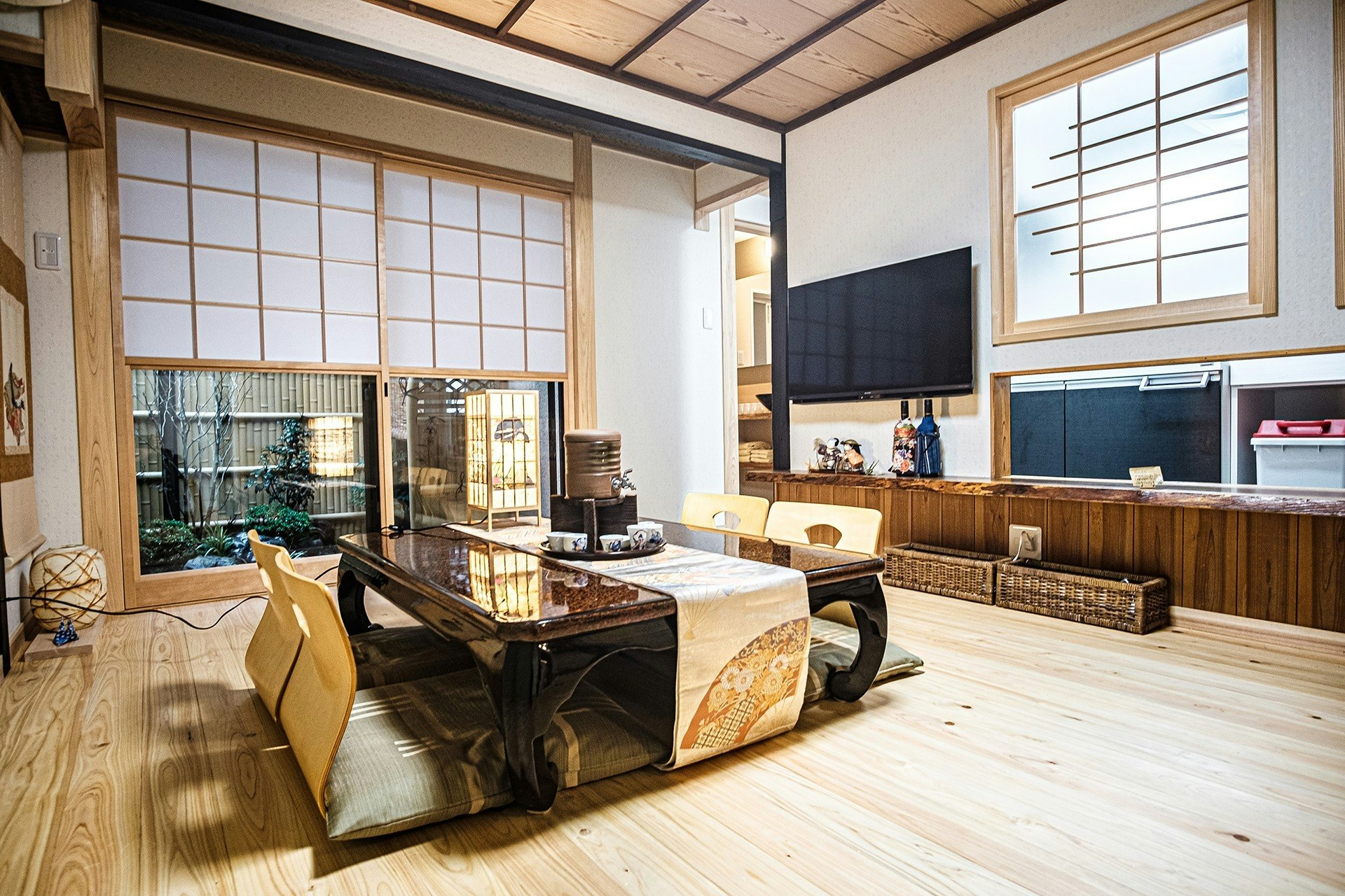 (京都魅力再発見旅プロジェクト参加)千代乃家は 明治40年の建物です 日本古建築文化京町屋風 